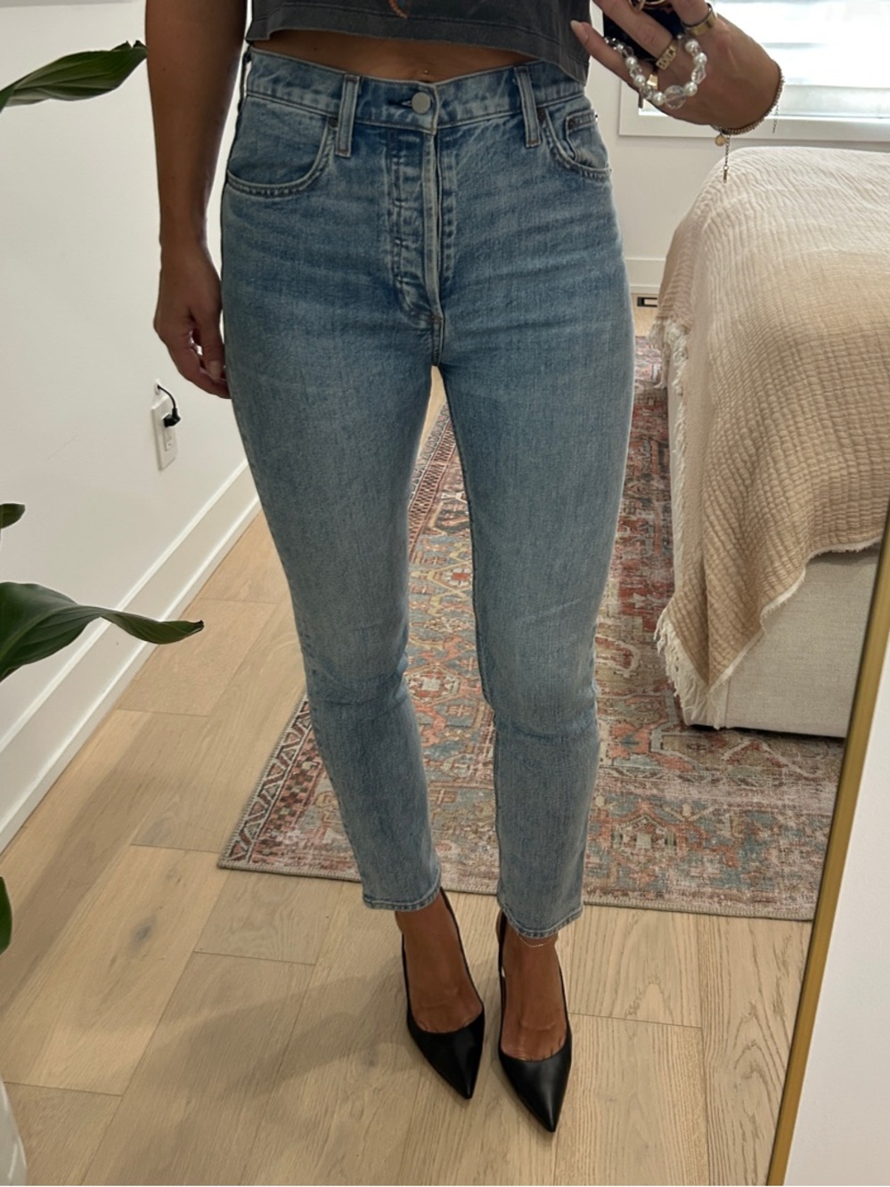 Denim Forum High-Rise Light Blue Skinny Jeans - 26